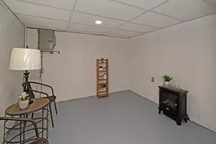 134 Queenston Dr, Wilkins Township, PA 15235 - Photo 28