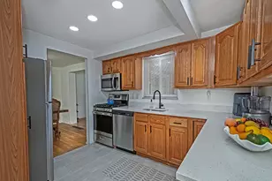 134 Queenston Dr, Wilkins Township, PA 15235 - Photo 16