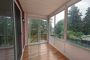 134 Queenston Dr, Wilkins Township, PA 15235 - Photo 14