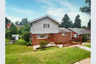 134 Queenston Drive, Wilkins Township, PA 15235 - Photo 2
