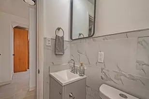 134 Queenston Dr, Wilkins Township, PA 15235 - Photo 18