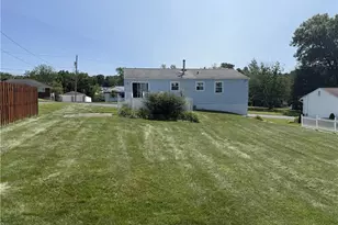24 Fosterville, Hempfield Township, PA 15601 - Photo 20