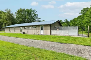 1593 Mercer Grove City Rd, Findley Township, PA 16137 - Photo 24