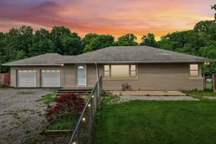 1593 Mercer Grove City Rd, Findley Township, PA 16137 - Photo 18