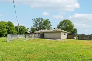 1593 Mercer Grove City Rd, Findley Township, PA 16137 - Photo 20