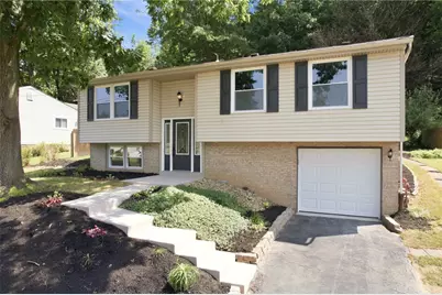 1613 Shawmut Dr, Pittsburgh, PA 15116 - Photo 1