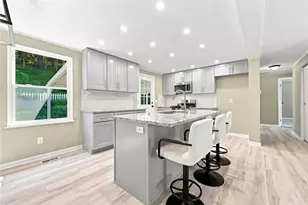 1613 Shawmut Dr, Pittsburgh, PA 15116 - Photo 6