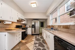3717 Brighton Rd, Pittsburgh, PA 15212 - Photo 8