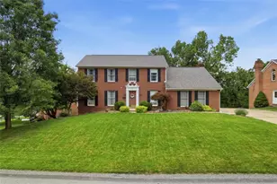 60 Florence Dr, Scott Township, PA 15220 - Photo 2