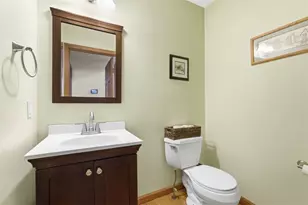 60 Florence Dr, Scott Township, PA 15220 - Photo 18