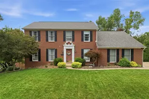 60 Florence Dr, Scott Township, PA 15220 - Photo 1