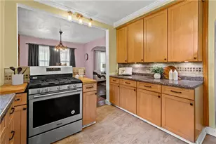 2230 Fairland St, Pittsburgh, PA 15210 - Photo 10