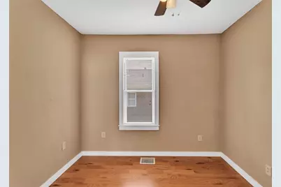828 John St, Smith Township, PA 15054 - Photo 14