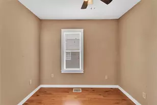 828 John St, Smith Township, PA 15054 - Photo 14