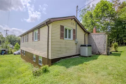 513 Three Mile Hl, Bullskin Township, PA 15666 - Photo 28