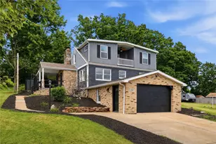 2947 Chautauqua Dr, Hampton, PA 15044 - Photo 1