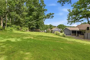 2947 Chautauqua Dr, Hampton, PA 15044 - Photo 42