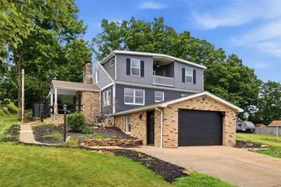 2947 Chautauqua Dr, Hampton, PA 15044 - Photo 2