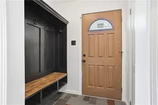 2947 Chautauqua Dr, Hampton, PA 15044 - Photo 6