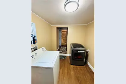 317 Isabelle Ave, Connellsville, PA 15425 - Photo 14