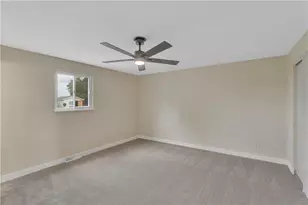 219 Darlan Hill Dr, Pittsburgh, PA 15239 - Photo 20