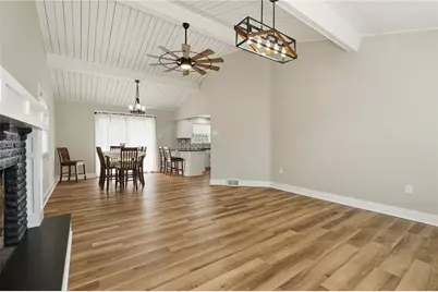 1801 Book Ave, Patterson Township, PA 15010 - Photo 14