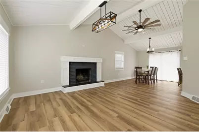 1801 Book Ave, Patterson Township, PA 15010 - Photo 12