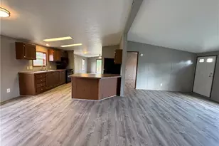 1245 12th, Taylor Township, PA 16160 - Photo 2
