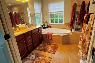 615 Scenic Ridge Dr, Peters Township, PA 15367 - Photo 10