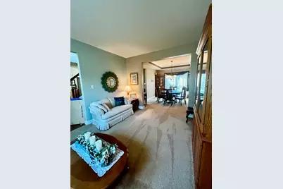 615 Scenic Ridge Dr, Peters Township, PA 15367 - Photo 4