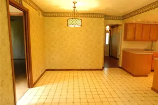 321 Meadowlark Dr, South Union Township, PA 15401 - Photo 10