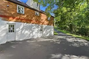 12022 Harvard Dr, Pittsburgh, PA 15235 - Photo 4
