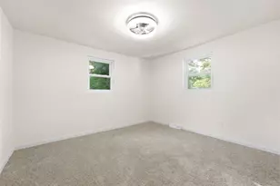 12022 Harvard Dr, Pittsburgh, PA 15235 - Photo 18