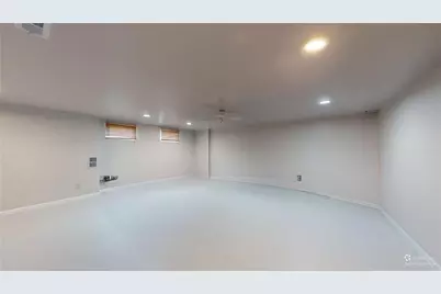 1004 Pennsylvania Ave, Pittsburgh, PA 15233 - Photo 30