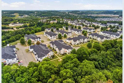 246 Adams Pointe Boulevard #7, Adams Township, PA 16046 - Photo 36