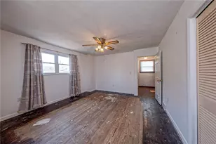 814 N 2nd St, Jeannette, PA 15644 - Photo 14