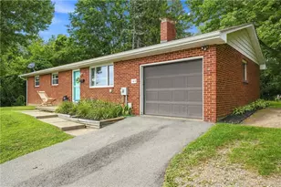 165 W Liberty St, Slippery Rock, PA 16057 - Photo 2