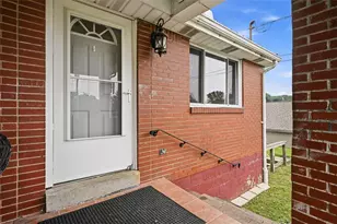 561 Burgley Ave, Lower Burrell, PA 15068 - Photo 6