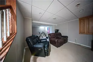 341 Indian Ridge Dr, Coraopolis, PA 15108 - Photo 22