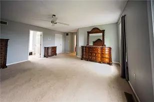 341 Indian Ridge Dr, Coraopolis, PA 15108 - Photo 20