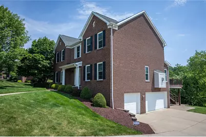 112 Scenic Ridge Dr, Peters Township, PA 15367 - Photo 4