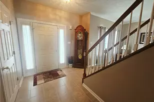 121 Robinson Dr, Pittsburgh, PA 15236 - Photo 16