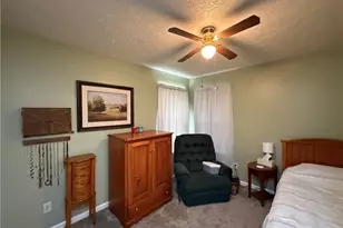 121 Robinson Dr, Pittsburgh, PA 15236 - Photo 26
