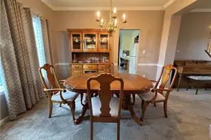 121 Robinson Dr, Pittsburgh, PA 15236 - Photo 6