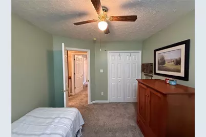 121 Robinson Dr, Pittsburgh, PA 15236 - Photo 28