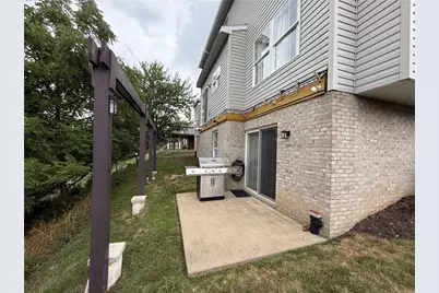 121 Robinson Dr, Pittsburgh, PA 15236 - Photo 30