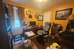 121 Robinson Dr, Pittsburgh, PA 15236 - Photo 22