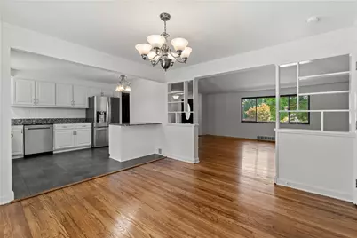 4778 S Emblem Dr, Pittsburgh, PA 15236 - Photo 6