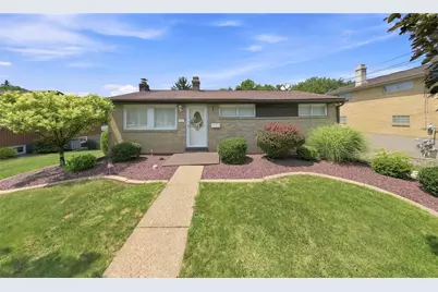 13581 St Clair Dr, North Huntingdon, PA 15642 - Photo 1