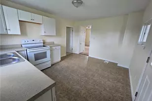 628 Orr Ave, Ford Cliff Boro, PA 16228 - Photo 2